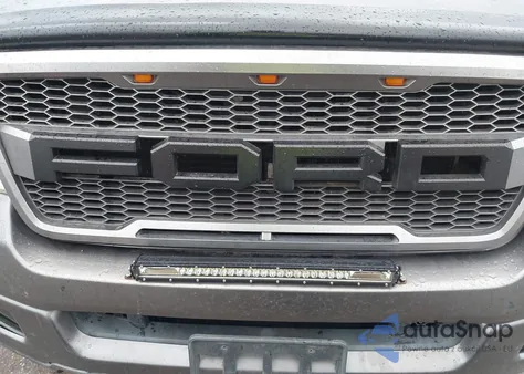 2005 Ford F-150 Stx/Xlt z USA, uszkodzony, nr VIN 1FTRX02W85KB72146